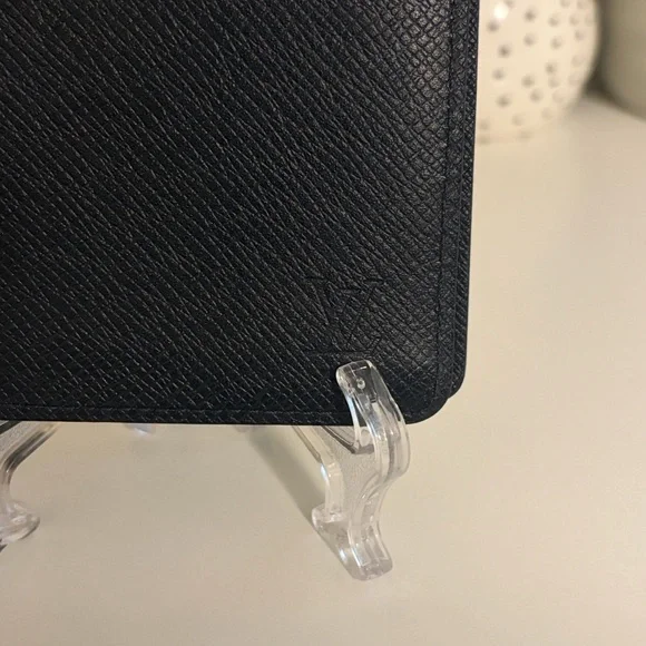 Louis Vuitton Taiga Brazza Navy Bifold Wallet with Box - Picture 2 of 11